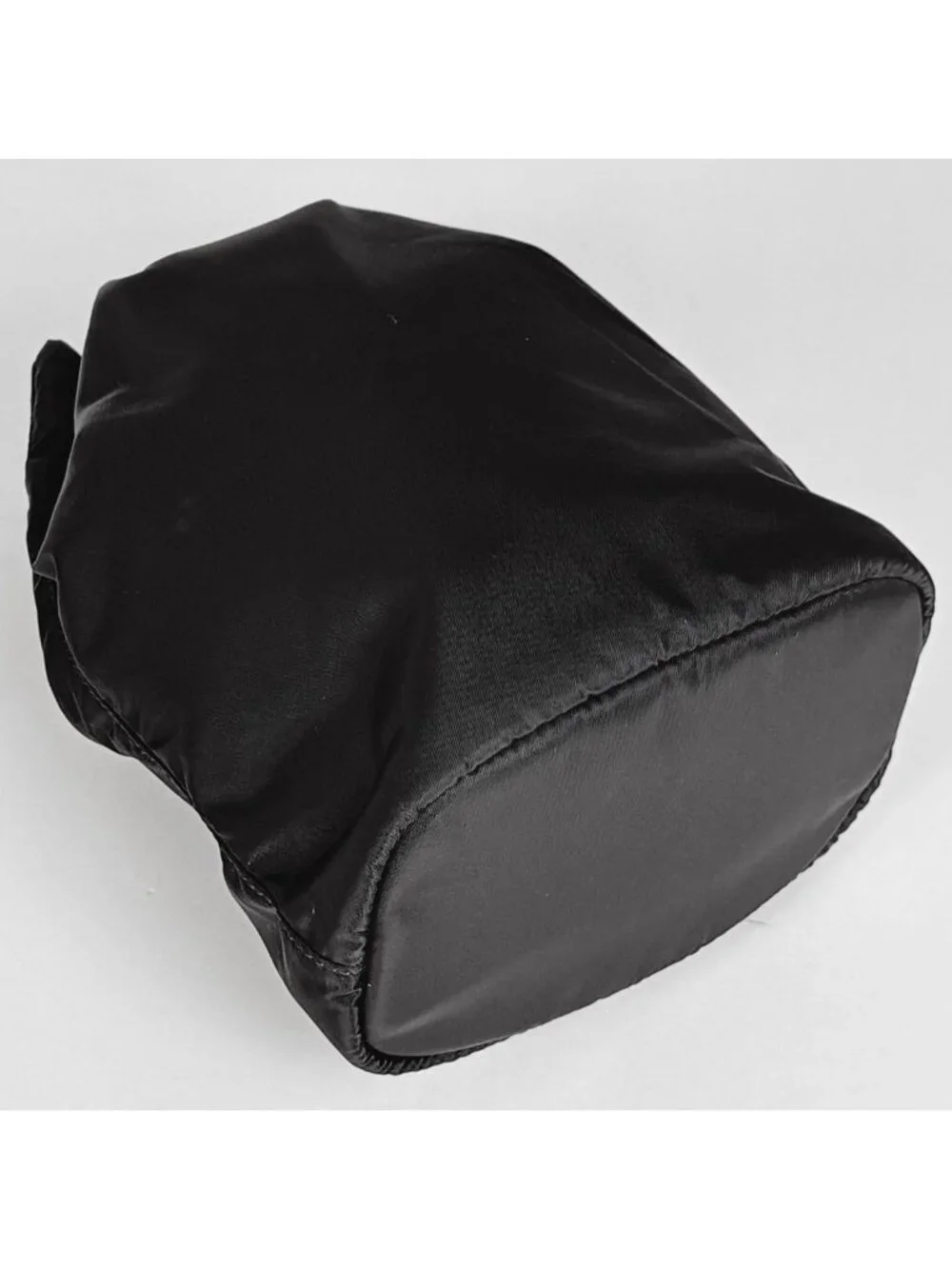 Prada Pouch Drawstring Nylon Nero